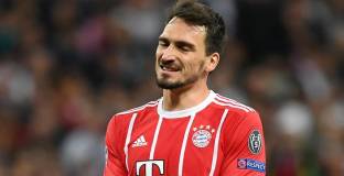 Хумелс: Подарихме на Реал по един гол в двата мача 