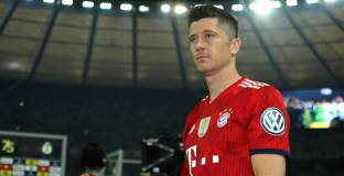 Хьонес: Левандовски остава 