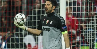 Буфон, Меси и Роналдо са тримата претенденти за Играч на сезона 