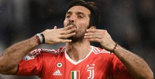 ПСЖ: Всеки би искал да има Буфон