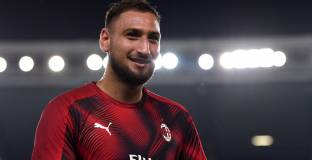 Донарума иска от Милан увеличение на заплатата 