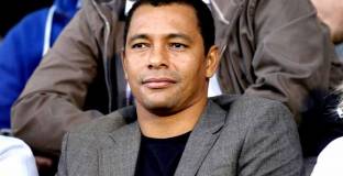 Жилберто Силва може да стане помощник на Юнберг в Арсенал