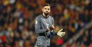 Алисон не вижда проблем в интереса на Ливърпул към Мамардашвили