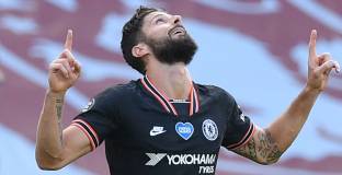 Челси обърна Астън Вила за две минути