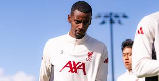 Слот оцени формата на Исак