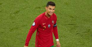   Сантош оцени лидерските качества на Роналдо