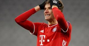  Ограбиха Мюлер по време на мача с Барса 