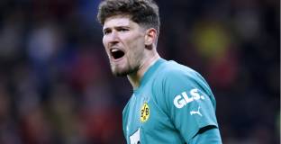 Челси се интересува от вратар на Борусия Дортмунд