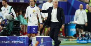 Гризман: Мбапе от значение за Франция