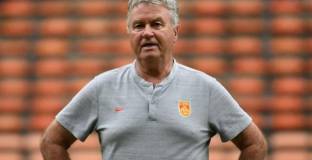 Уволниха Хидинк от олимпийския отбор на Китай