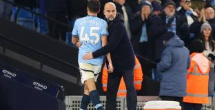 Пеп: Хусанов не е Шекспир, но английският му става по-добър