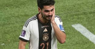 Гюндоган ще може да напусне Барса, ако не бъде регистриран 