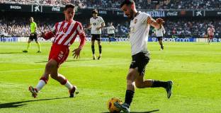 Валенсия с очакван успех над аутсайдера Алмерия