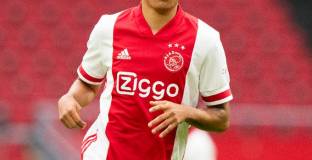 Мендес напусна Аякс