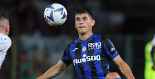  Тотнъм е лидер в надпреварата за Малиновски