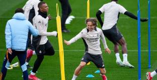 Алонсо разкри какво смята да прави с Мбапе и Жуниор 