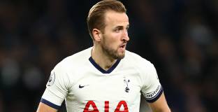 Тотнъм надви Евертън минимално