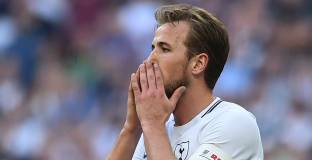 Почетино: Англия трябва да подкрепя англичаните