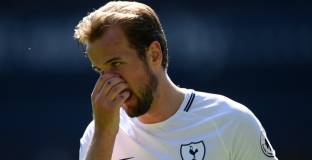 УБА удари Тотнъм в края