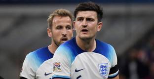 Магуайър се извини за грешката си 