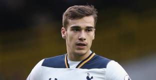 Уинкс сключи нов договор с Тотнъм