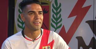 Фалкао ще продължи с Райо Валекано