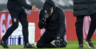 Хазенхютъл обясни сълзите в очите си