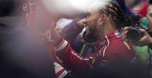 Хамилтън: Поне имам точка 