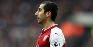 Мхитарян: Трябва да се борим за Венгер