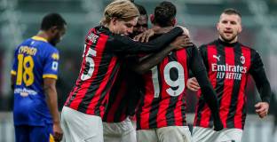 Милан - Парма 2:2 