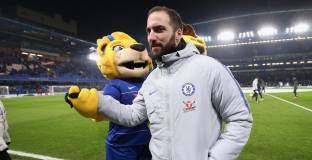 Дзола: Игуаин може да заиграе в Челси, както аз го направих