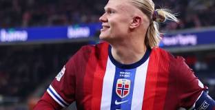 Холанд реагира на петте си гола срещу Молдова