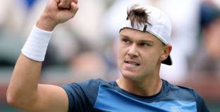 Руне победи Алкарас във финала в Барселона 