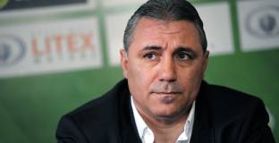 Вицепремиерът на Испания дава Стоичков на съд 