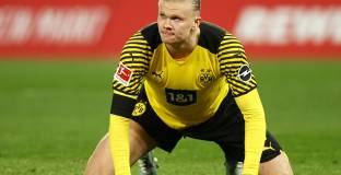 Дортмунд с нова грешна стъпка (видео)