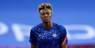 Астън Вила иска двама от Челси