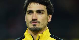 Хумелс се подигра на Висшата лига