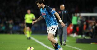  Кварацхелия се извини на феновете на Наполи