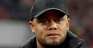 Хьонес: Компани е като квачка 