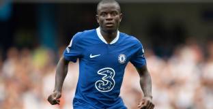 Арсенал отправи питане за Канте