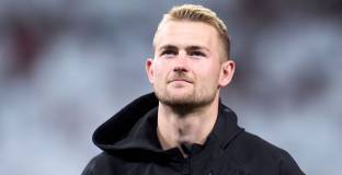 Сунес се съмнява в Де Лигт