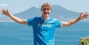 Бивш датски национал с критики към Ман Юнайтед заради Хьойлунд