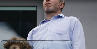  Разрешиха на Челси да използва 36 млн. от компанията на Абрамович