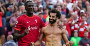 Карагър очаква, че Конате ще измести Матип от състава