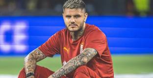 Конфискуваха телефона на Икарди