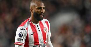 Игор Тиаго продължи с Брентфорд