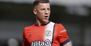 Рос Баркли ще стане играч на Астън Вила