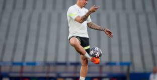 Уест Хем съгласува наема на Филипс 