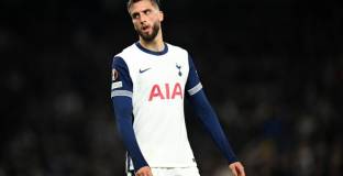 ФА наказа Бетанкур за седем мача