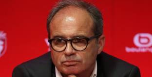 Челси и Рома ще спорят за спортния директор на Лил